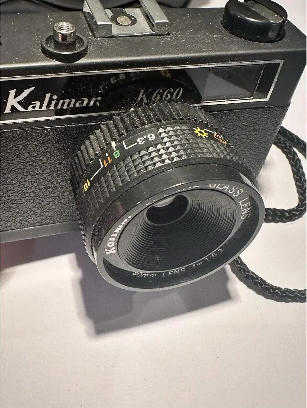 VTG Kalimar K660 35mm Film Camera 40mm f/6.3 Optical Glass Lens Fixed Focus Case